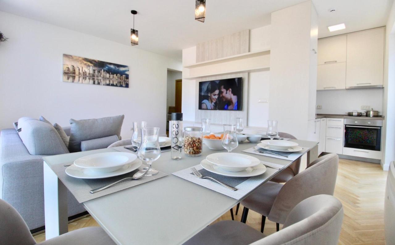 2Bd New Dobrota Apt With Bay Views Κότορ Εξωτερικό φωτογραφία
